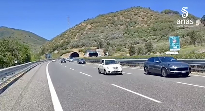 Traffico intenso ma regolare nel weekend di bollino nero prima di Ferragosto