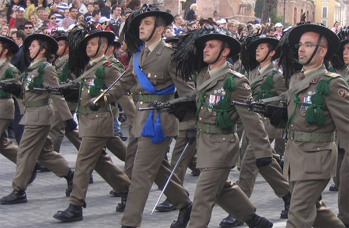 Raduno provinciale dei Bersaglieri sabato a Gozzano