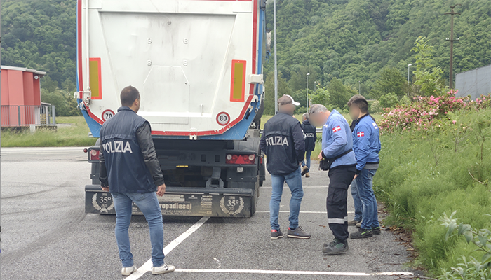 Illecito smaltimento di rifiuti, vasta operazione della Polizia in Alto Piemonte