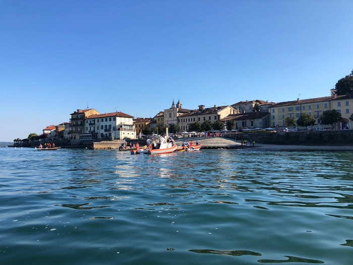 Ventenne scompare nel Lago Maggiore: si cerca il corpo (foto)