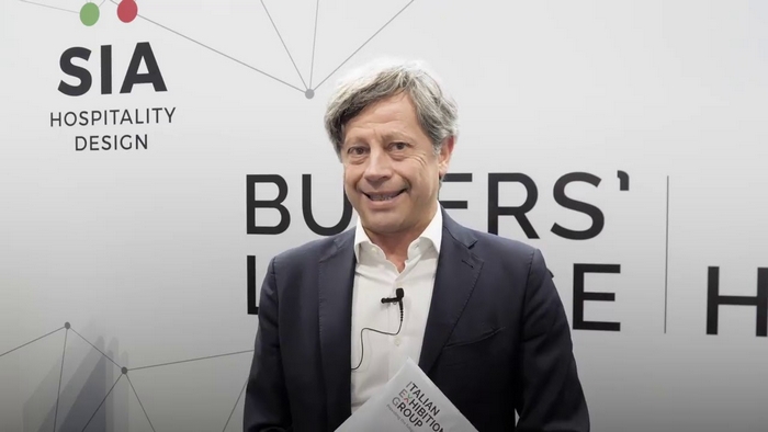 L’albergatore compra una pagina del Corriere per l’appello al premier Conte: sostenete il turismo