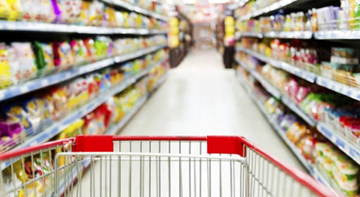 Federconsumatori lancia l’allarme sul rincaro degli alimentari in negozi e supermercati