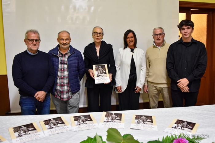 El tacuin d'Invuzzora dedicato ai nonni