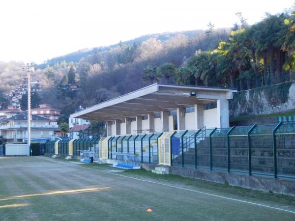 Col nuovo sintetico Stresa "in trasferta" ad Arona. Il Comune: due mesi di lavori