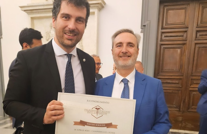 L’oculista Davide Borroni premiato “Paladino italiano della Salute” a Roma