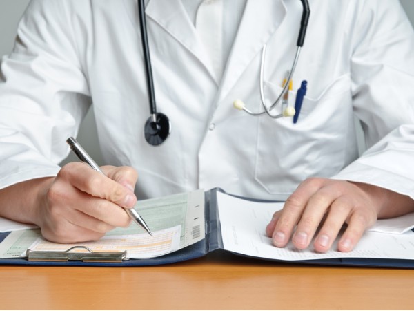 Corretti stili di vita e prevenzione: incontro con medici oncologi al “Dalla Chiesa- Spinelli”