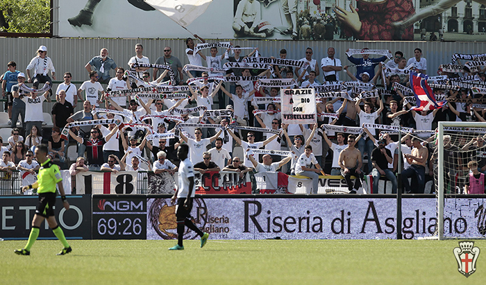 Pro clamorosamente fuori dalla Coppa