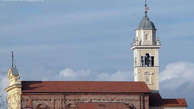La Befana scende dal campanile