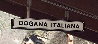 Frontalieri: strada chiusa ad orari ad Intragna