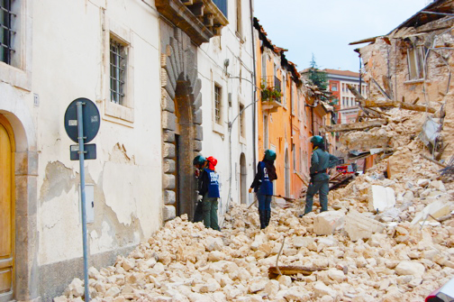 Terremoto: dall'Ossola in centro Italia già al lavoro un'unità cinofila, altre due sono in partenza