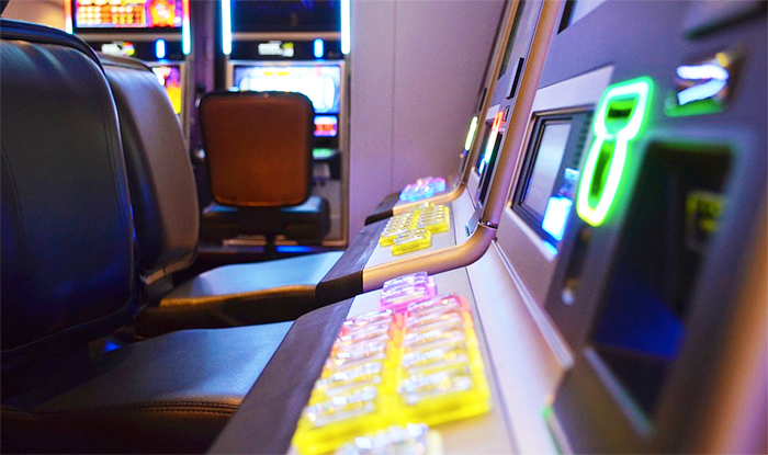 Via le slot machine da Domo? Dopo la richiesta dell'M5S se ne discute in Comune