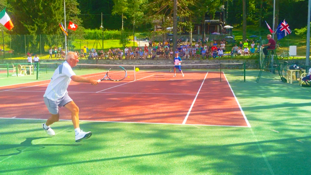 Pienone al torneo di tennis di Ferragosto in Vigezzo. Vincono Fizzotti, Bozano e De Vecchi