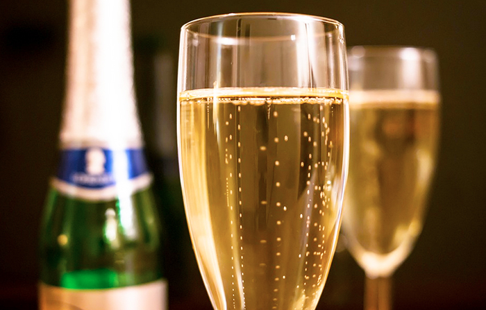 Come imparare a degustare i vini? Quattro serate all'Alberghiera Rosmini