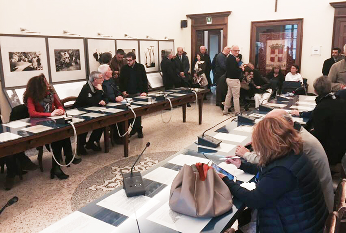Viggiani escluso per il mancato rispetto delle quote rosa. Ecco l'ordine di liste e candidati. Video