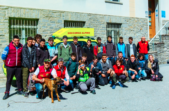 Il soccorso alpino “va a scuola": lezione all'Enaip