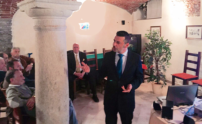 Marco Viggiani si candida a governare Domo: “Dietro noi l'unica bandiera è quella dell'efficienza”. Videointervista