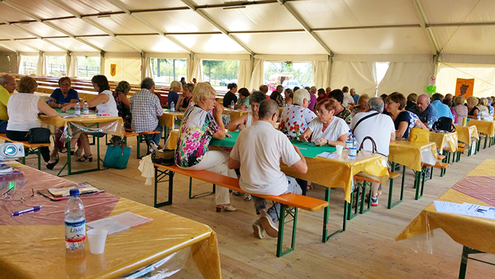 Burraco mania. Un successo il torneo alla Festa dell'uva di Masera