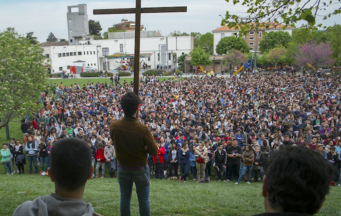 Anche studenti ossolani a Rimini al Triduo Pasquale di Gioventù Studentesca
