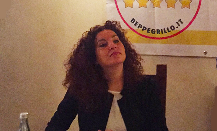 E' Monica Corsini la candidata a sindaco di Domo del Movimento 5 Stelle: “Nessun accorpamento al ballottaggio”. Video e foto