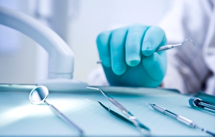 I Nas sequestrano studio dentistico di Arona