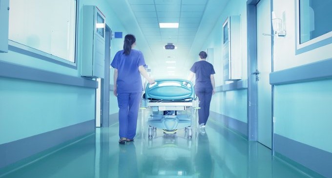 Frontalieri senza servizio sanitario? La Provincia diffida Regione e Asl