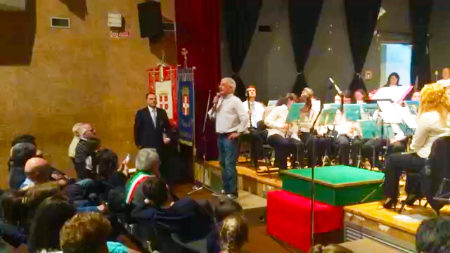 A Domo l'inno nazionale cantato dai bambini al 70° della Repubblica. Video