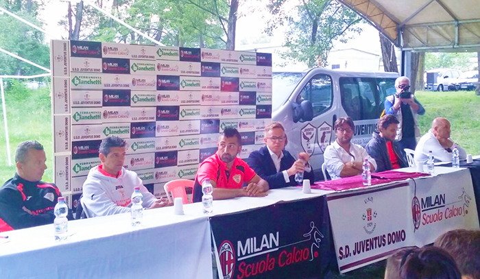 Campioni cercansi: le giovanili della Juve Domo affiliate all'Ac. Milan, allenamenti, osservazione, presenze a San Siro. Fotogallery
