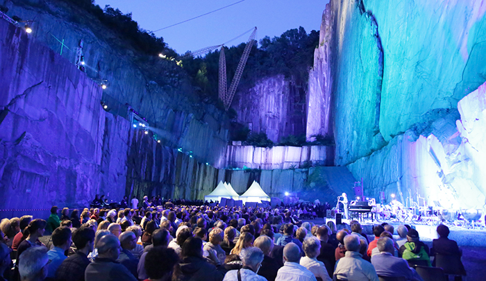 Grande successo, con 550 spettatori, per l'inaugurazione di Tones on the Stones. Fotogallery