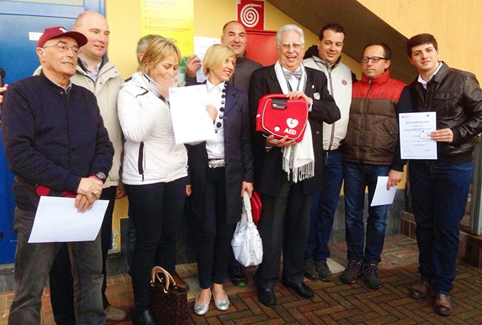 Si allargano gli spazi dell'oratorio domese, consegnato il defibrillatore. Video e fotogallery