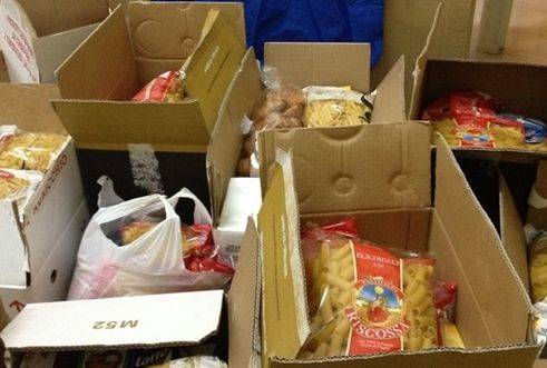 Giornate di solidarietà, raccolta nei supermercati per i bisognosi