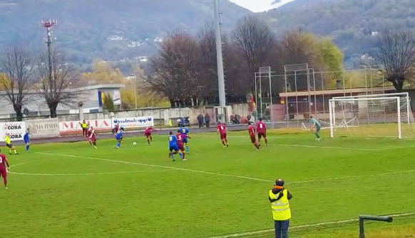 Bastianelli para un rigore, Galligani segna. Juve Domo batte Borgaro 1-0