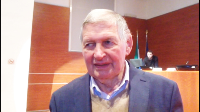 L'ossolano Giannino Piana con il figlio di Casaleggio al convegno nazionale dei giornalisti. Video