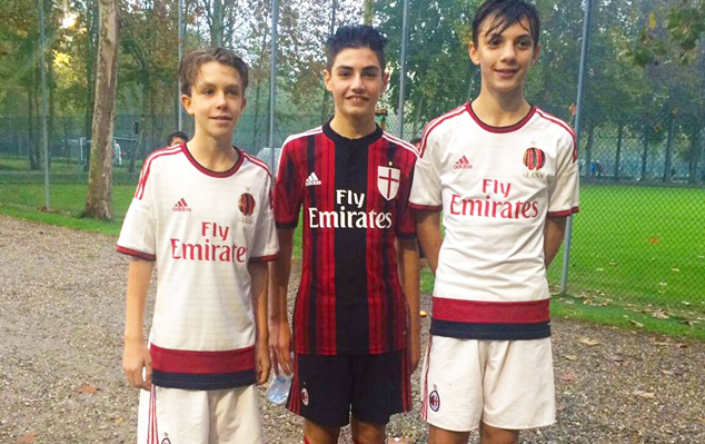 Tre giovani promesse della Juve Domo si allenano nella sede Vismara del Milan. Domenica in 50 ospiti a san Siro. Fotogallery