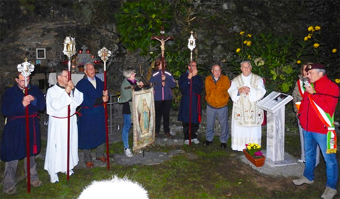 Inaugurato il cippo commemorativo in ricordo di don Severino Cantonetti. Fotogallery