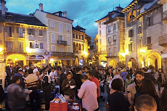 Lunedì sera nel “salotto della città” arriva “Tastem Insema”, serata con degustazione di vini e prodotti tipici