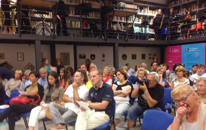 La biblioteca di Villa si è fatta in due, inaugurata quella “moderna”. Video e foto