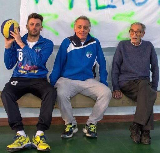 Addio al “prof” De Felici, maestro di sport e pioniere della pallavolo 