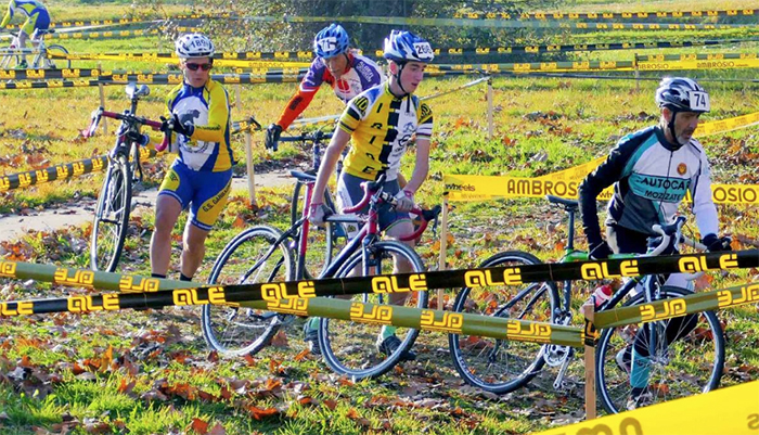 Pirozzini ed Allegranza protagonisti in prova 1 di Coppa del Mondo di Mtb