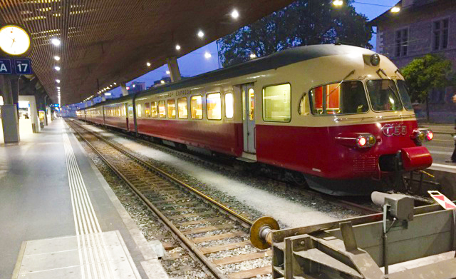 Nuova vita per il Trans Europ Express. Primo viaggio sino a Briga, in futuro, forse, fino a Domo. Fotogallery