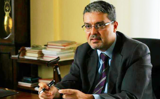Le Iene dal medico domese Alberto Bellocco