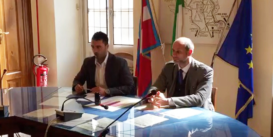 Domo: 60 ragazzi 'impiegati' in Comune per il progetto alternanza scuola -lavoro. Video