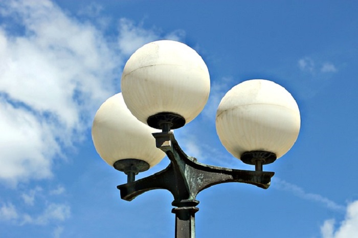Conclusi i lavori di riqualificazione dell’illuminazione pubblica a Casale Corte Cerro