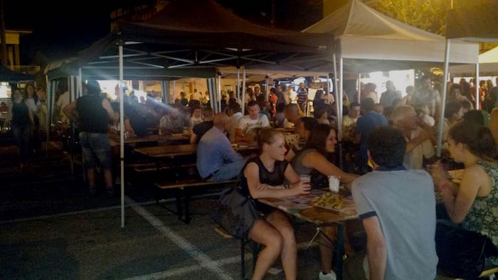 Al via il 'Bogogno summer Festival' con truck food e birrifici provenienti da tutta Italia. Fotogallery