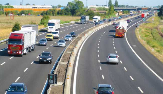 Incidente sulla A4 in direzione Torino: chiuso tratto fra Arluno e Novara Est