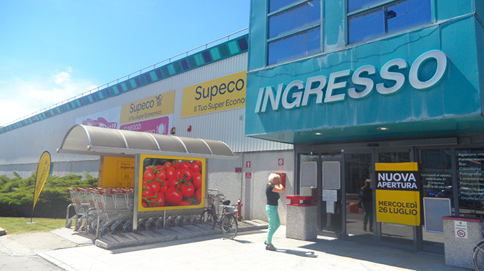 Borgomanero: aperto il nuovo discount di Carrefour. Foto