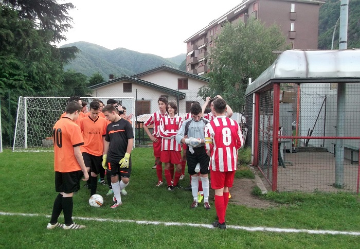 Spettacolo e gol tra Cireggio e Virtus Bagnella nella gara d'esordio del "Vitali Sport".Foto