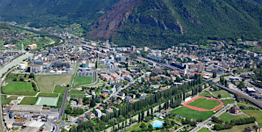 Le differenze tra l'industria e la ricerca in Svizzera ed in Italia nel nuovo articolo di Walter Finkbohner