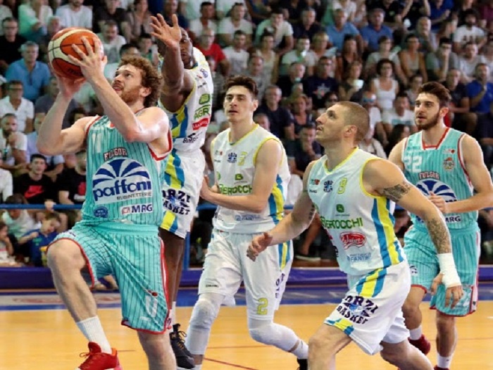 Orzinuovi vince su Paffoni