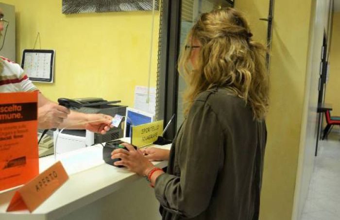 Mancano software e formazione: carta d’identità elettronica al palo