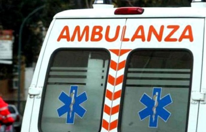 Ortese colto da malore nel centro storico di Novara 